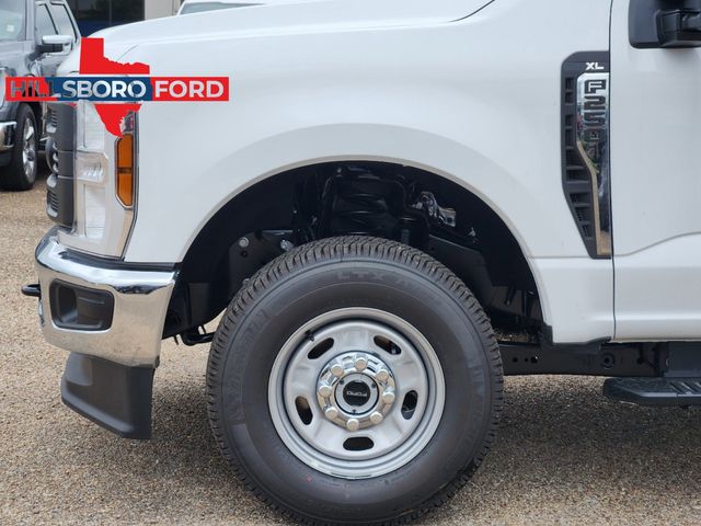 2024 Oxford White Ford Super Duty F-250 SRW XL 4X4 Truck