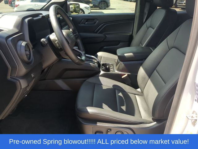 Used 2025 Summit White Chevrolet Trail Boss image 23