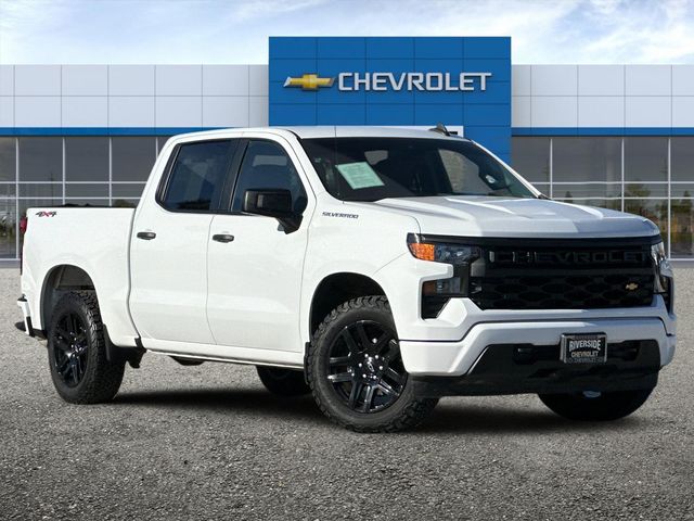 2023 Chevrolet Silverado 1500 Custom 2