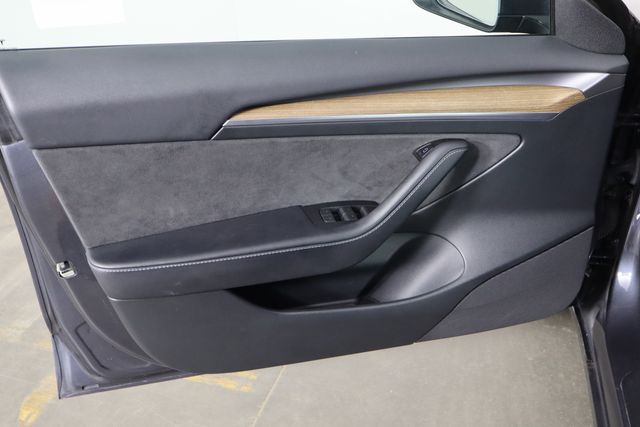 TeslaModel 317