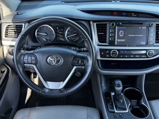 2019 Toyota Highlander XLE FWD
