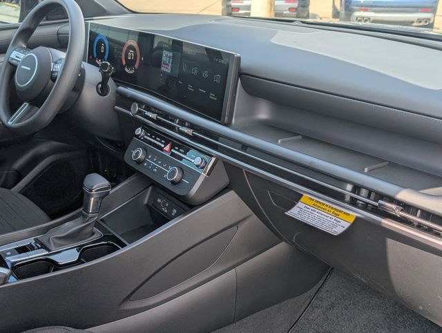 New 2026 Black Hyundai SE image 27