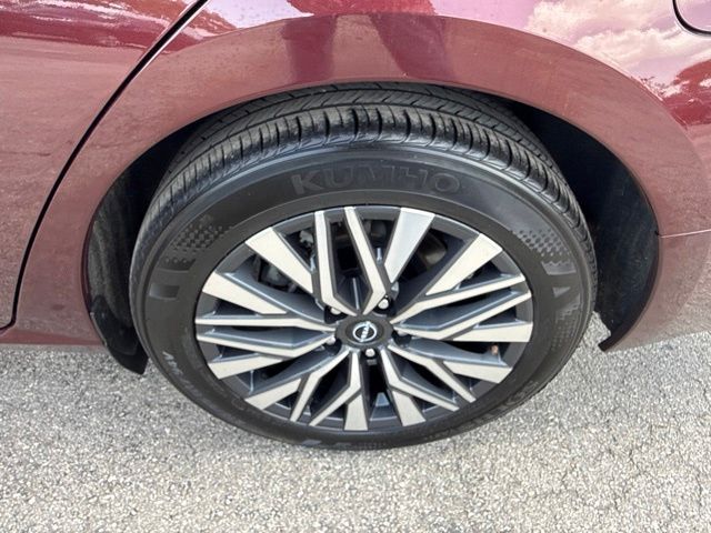 2025 Nissan Altima - $19,888