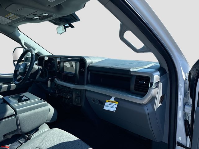 2025 Ford F-250SD XL photo