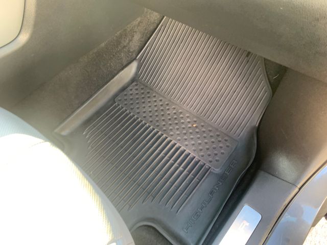 Used 2023 Toyota Highlander SUV