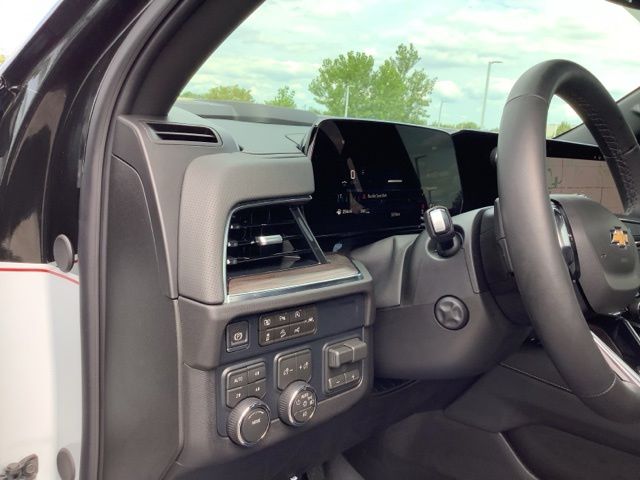 Used 2026 Polar White Chevrolet Premier image 35