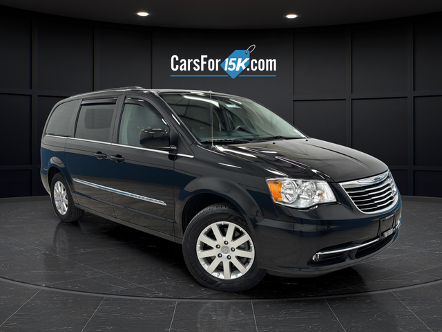 2016 Chrysler Town & Country Touring