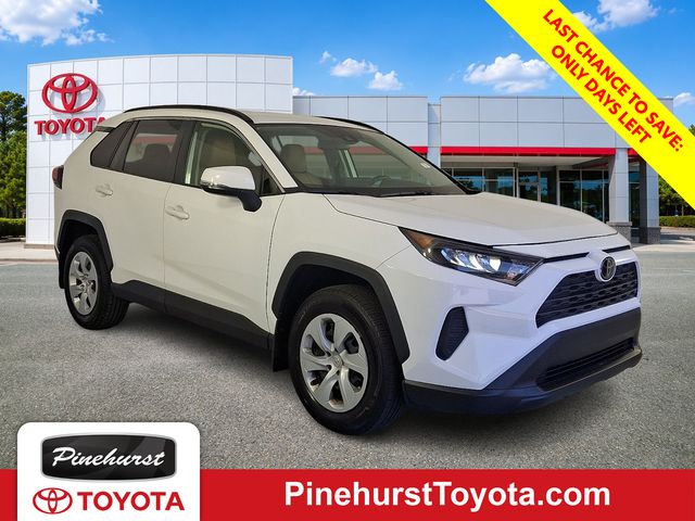 White 2019 Toyota RAV4 LE FWD SUV / Crossover Front-Wheel Drive 8-Speed Automatic