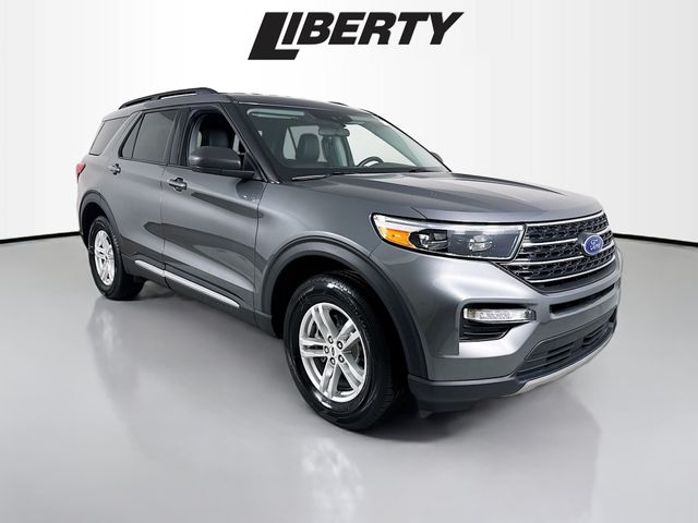 2023 Ford Explorer XLT photo