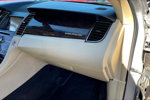 Used 2014 Ford Taurus For Sale in OLIVE BRANCH, MS