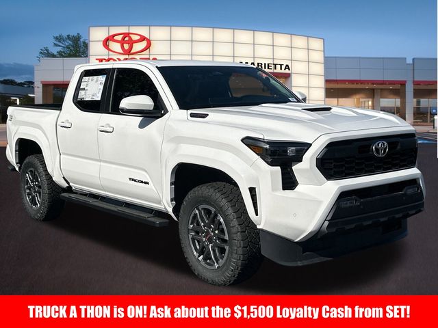 2024 Toyota Tacoma Hybrid TRD Sport 1