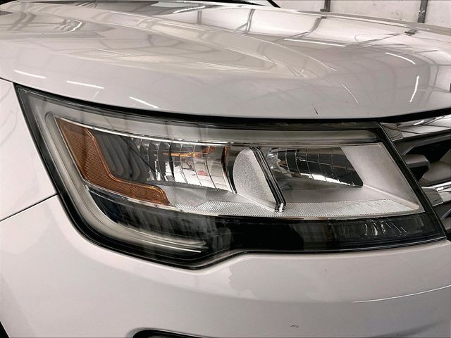 2018 Ford Explorer XLT White at Bob Ruth Ford