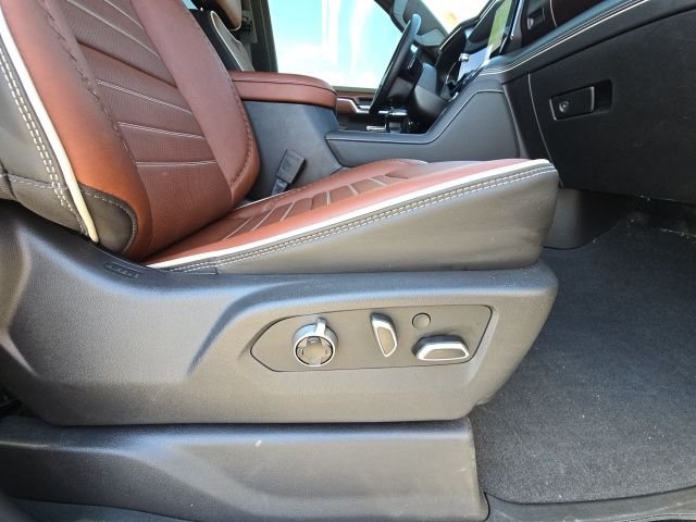 2025 GMC Sierra 1500 Denali Ultimate:C02563