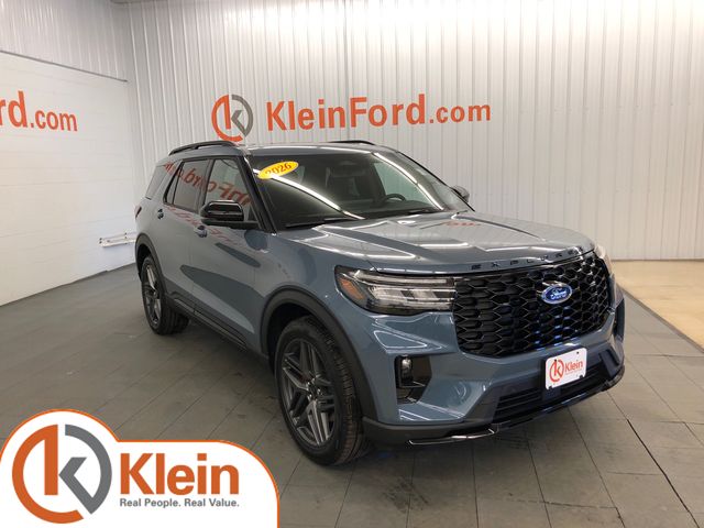 2026 Ford Explorer ST-Line AWD