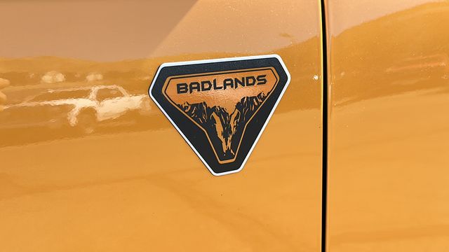 2022 Ford Bronco Badlands 13