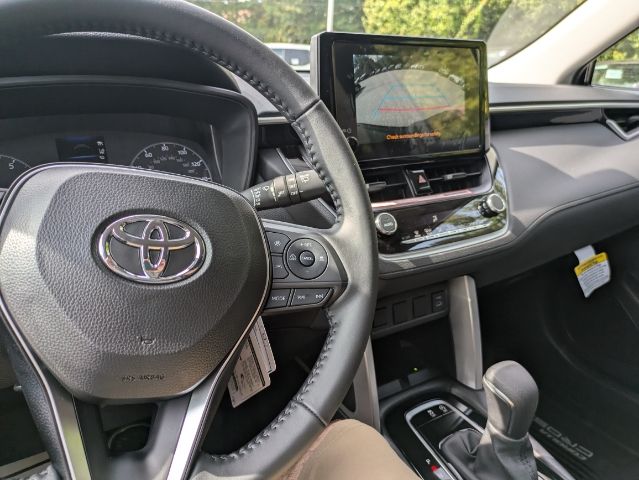 2024 Toyota Corolla Cross LE 25