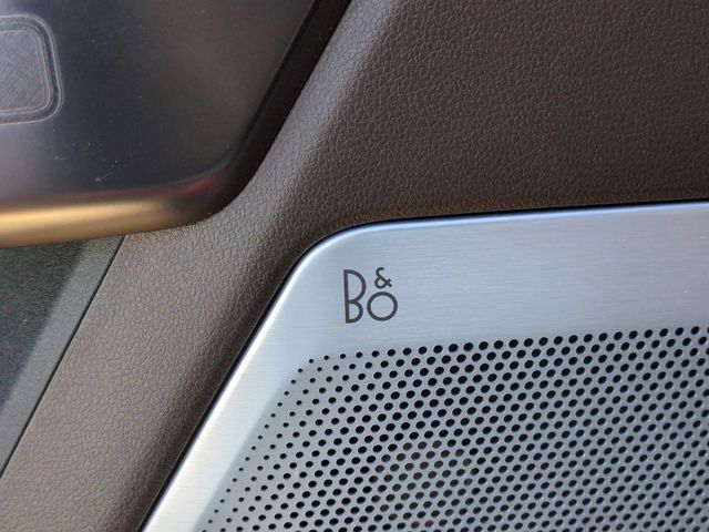 Used 2023  Ford King Ranch image 14