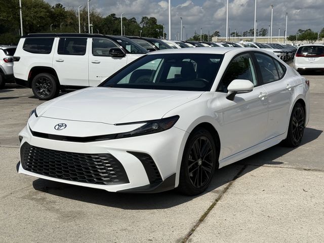 2025 Toyota Camry SE - 7