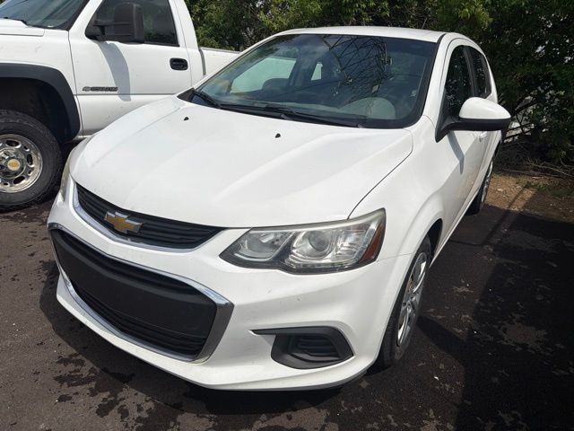  2017 Chevrolet Sonic LT Fleet Hatchback FWD   