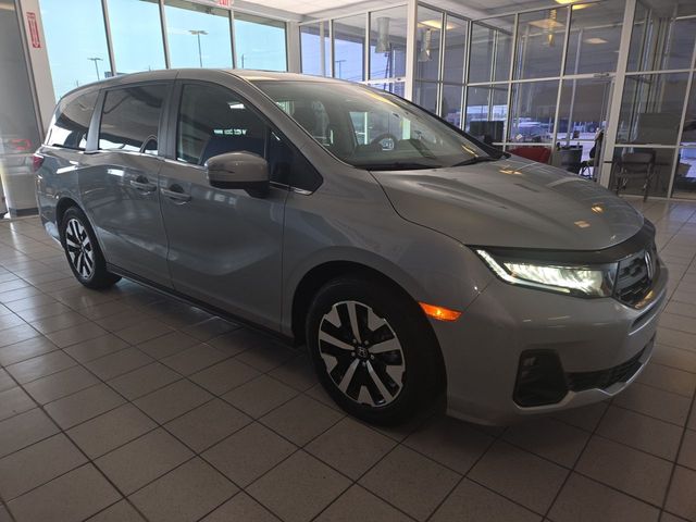 Used 2025 Honda Odyssey Van