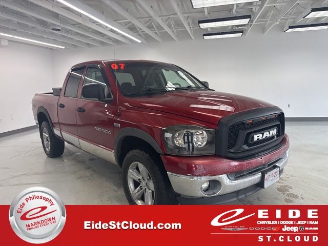 2007 Dodge RAM 1500 SLT Quad Cab 4WD