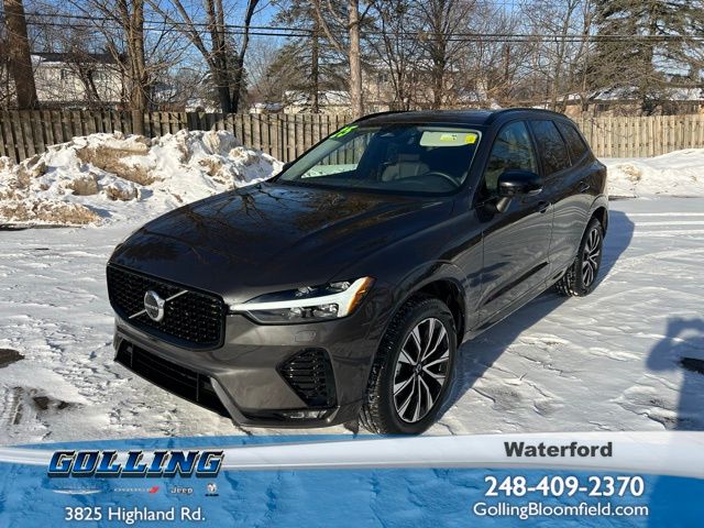 2025 Volvo XC60 B5 Plus Dark Theme AWD