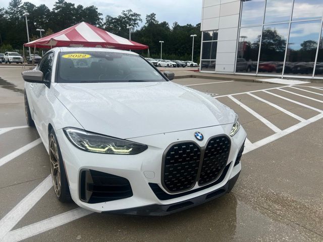 2022 BMW 4 Series M440i Coupe RWD