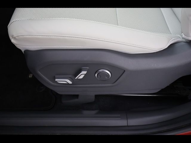 2025 Hyundai Santa Fe SEL - Photo 14