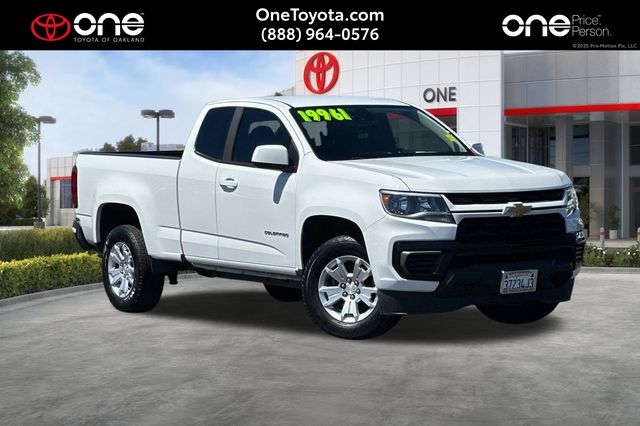Summit White 2021 Chevrolet Colorado Pickup Truck 4X2 6-Speed Automatic