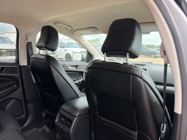 Used 2022 Ford Edge SUV