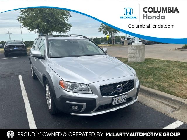 Ice White 2016 Volvo XC70 Wagon All-Wheel Drive 6-Speed Automatic