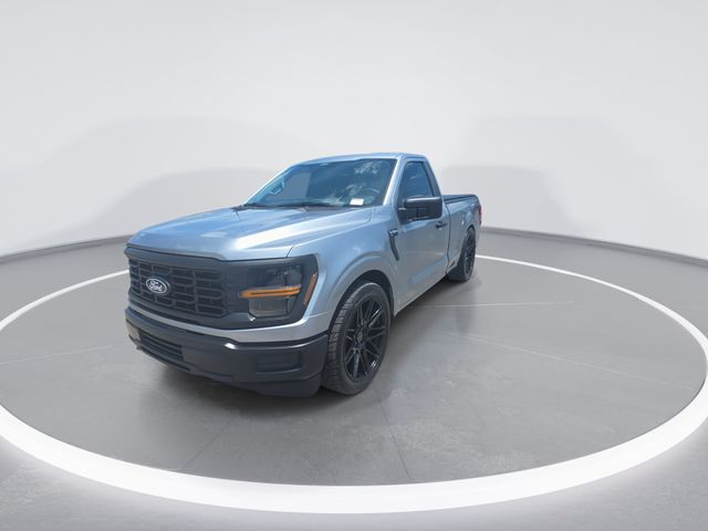 Used 2025 Iconic Silver Metallic Ford XL image 3