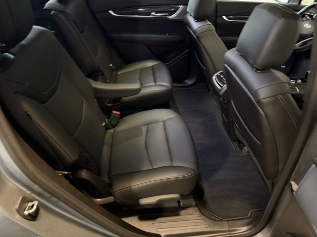 2024 Cadillac XT6 Sport photo
