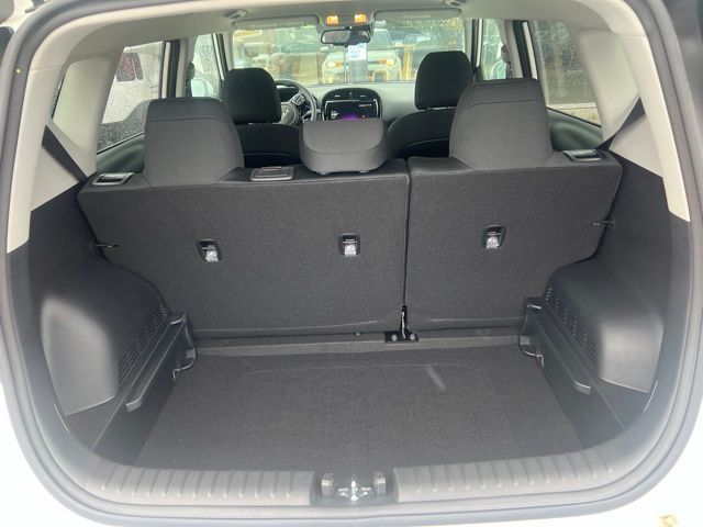 Certified Used 2025 White Kia S image 15