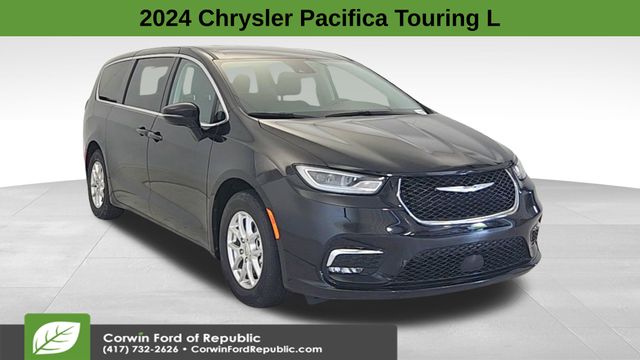 Diamond Black Crystal Pearlcoat 2024 Chrysler Pacifica Touring L FWD Minivan Front-Wheel Drive 9-Speed Automatic