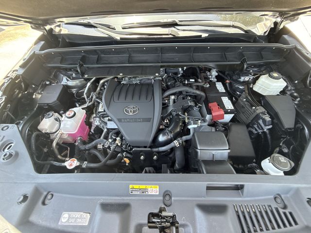 2024 Toyota Highlander - $36,998