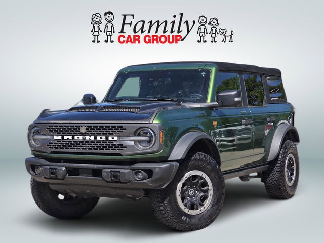 Eruption Green Metallic 2022 Ford Bronco Badlands Advanced 4-Door 4WD SUV / Crossover Four-Wheel Drive Automatic