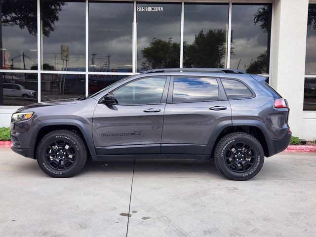 2022 Jeep Cherokee X 4