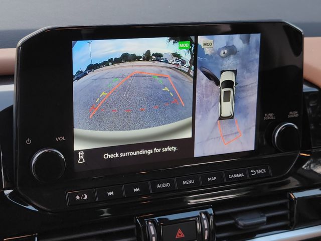 2025 Nissan Pathfinder Platinum photo 10