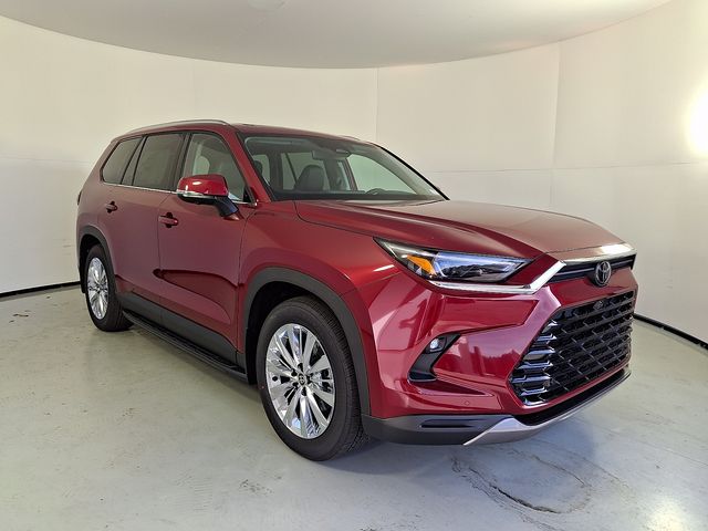2026 Toyota Grand Highlander Platinum's photo