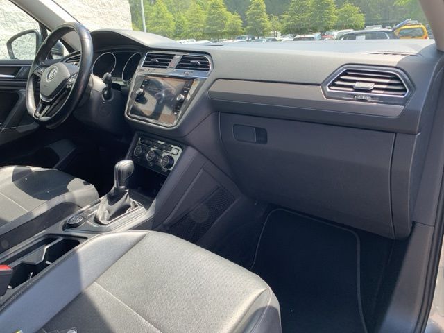 2018 Volkswagen Tiguan 2.0T SE photo