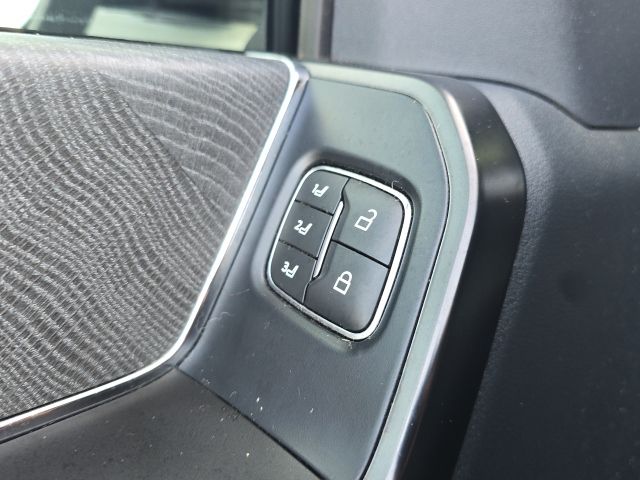 2022 Ford F-150 Platinum:169563A
