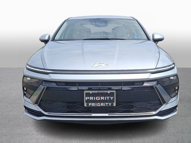 Used 2025 Hyundai Sonata Sedan