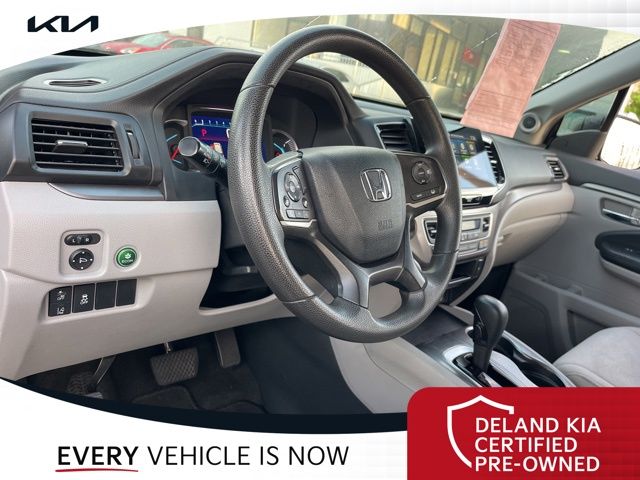 2020 Honda Pilot EX photo 21