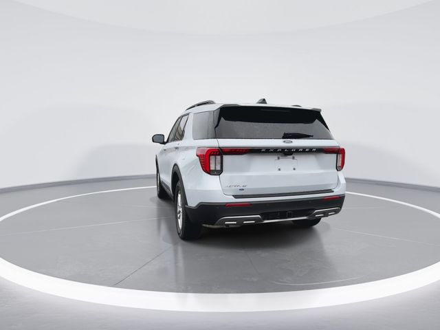New 2026 Space White Metallic Ford Active image 6