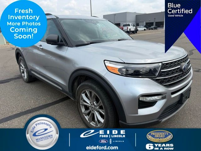  2022 Ford Explorer XLT AWD   