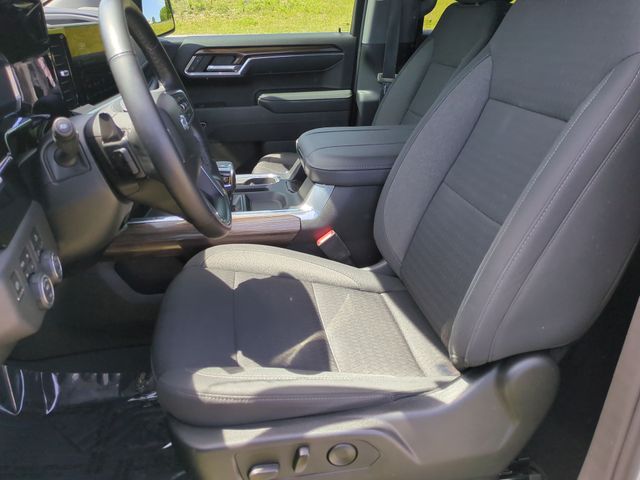 Used 2023 White Chevrolet RST image 11
