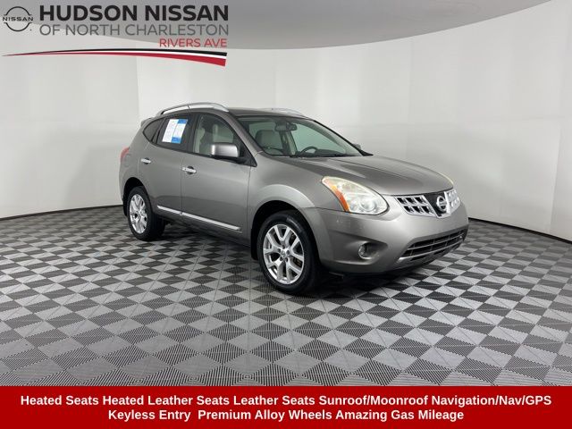 2013 Nissan Rogue SL 1