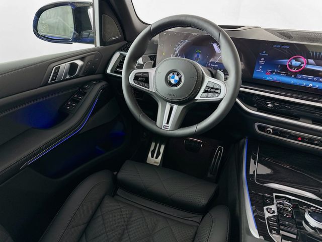 2025 BMW X5 M60i 24