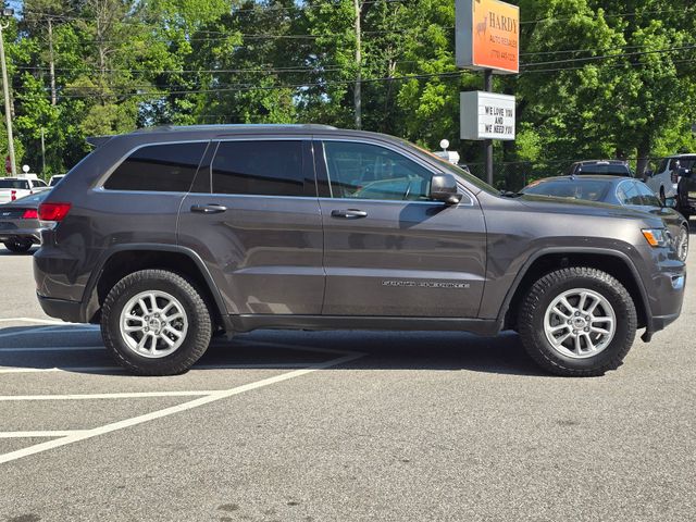 2020 Jeep Grand Cherokee Laredo E:B02330